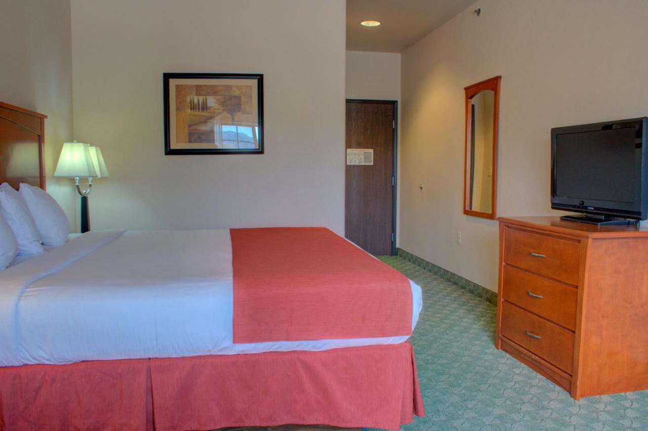 Allington Inn & Suites Kremmling Exterior photo
